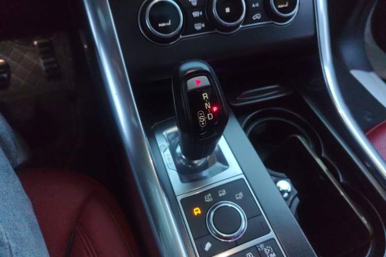 Used Land Rover Range Sport 2017 3.0 SC V6 HSE DYNAMIC Gear Lever