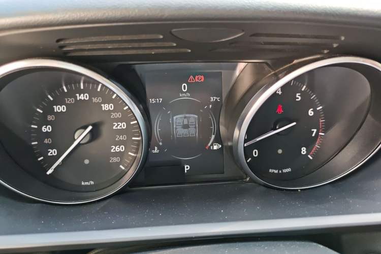 Used Land Rover Range Sport 2017 3.0 V6 SC SE Instrument Cluster