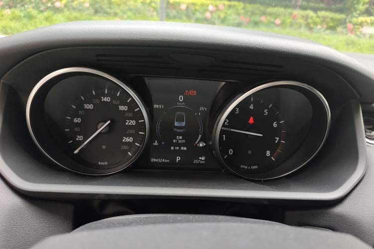 Used Land Rover Range Sport 2017 3.0 SC V6 SE Instrument Cluster