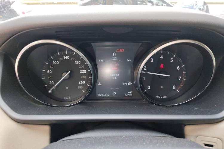 Used Land Rover Range Sport 2017 3.0 SC V6 HSE Instrument Cluster