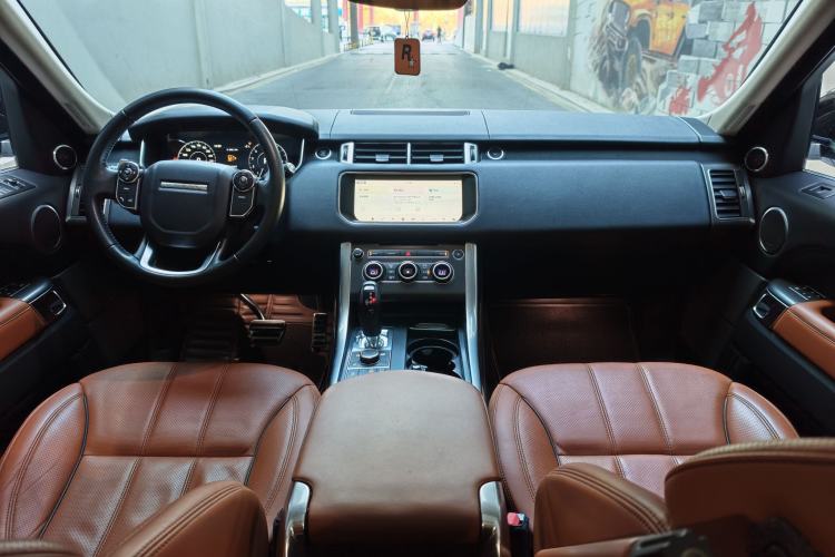 Used Land Rover Range Sport 2017 3.0 SC V6 HSE DYNAMIC Interior 3