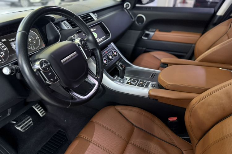 Used Land Rover Range Sport 2017 3.0 SC V6 HSE DYNAMIC Interior 4