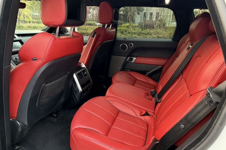 Used Land Rover Range Sport 2017 3.0 SC V6 HSE DYNAMIC Interior 7