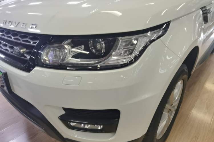 Used Land Rover Range Sport 2017 3.0 SC V6 SE Left Front Headlight