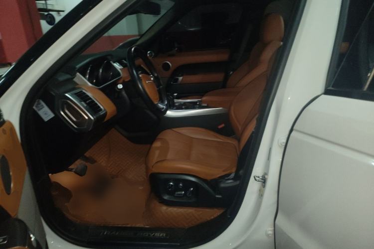 Used Land Rover Range Sport  Left Front Seat