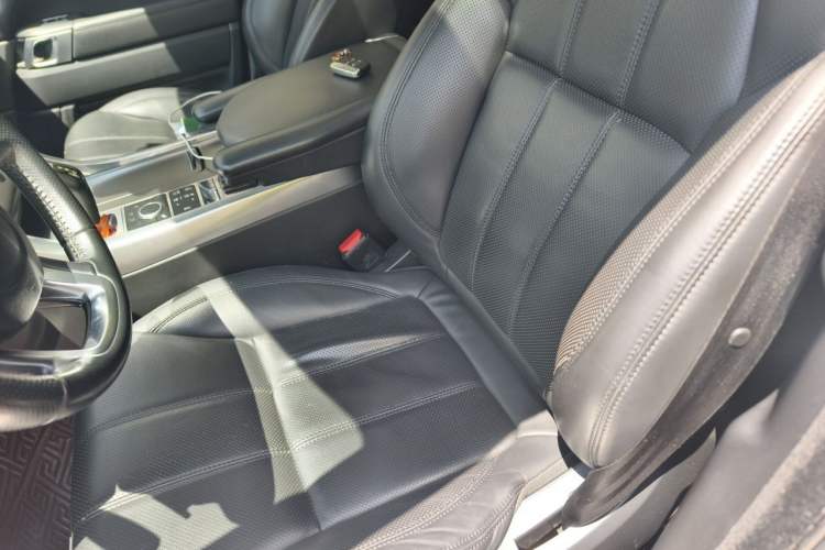 Used Land Rover Range Sport 2017 3.0 SC V6 HSE DYNAMIC Left Front Seat
