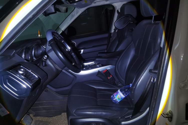 Used Land Rover Range Sport 2017 3.0 SC V6 HSE Left Front Seat