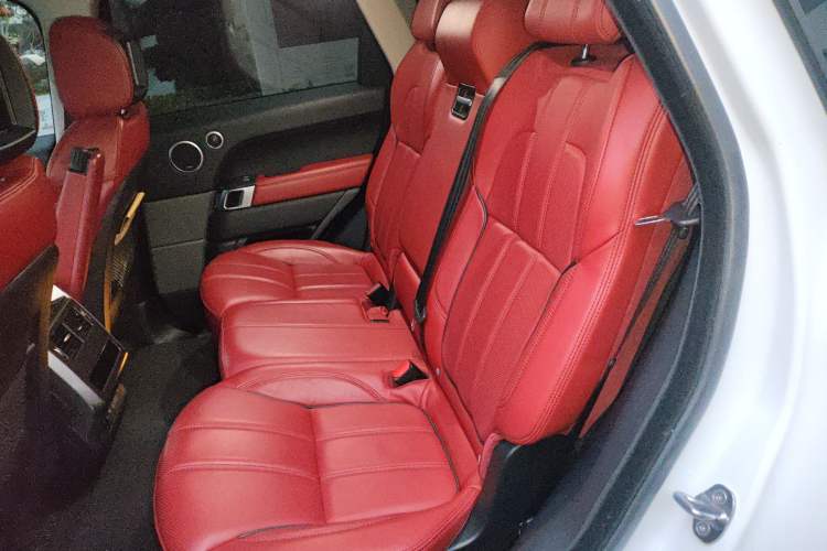 Used Land Rover Range Sport 2017 3.0 SC V6 HSE DYNAMIC Left Rear Seat