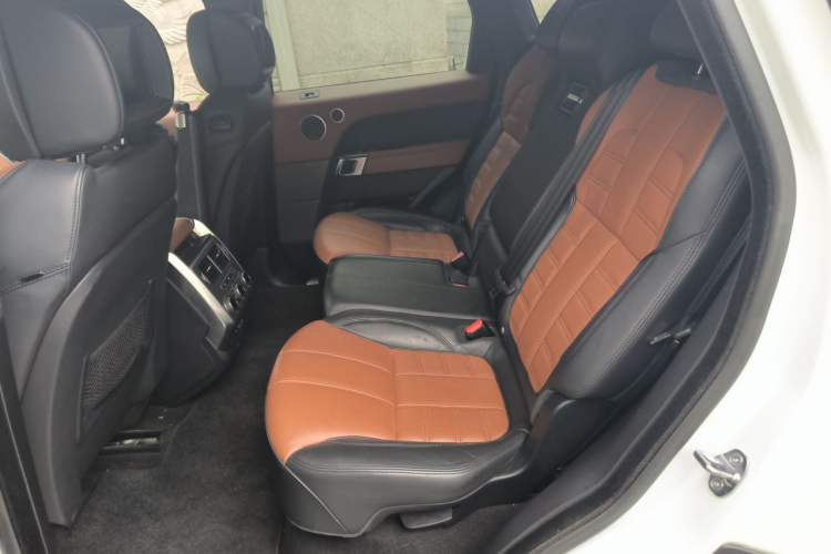Used Land Rover Range Sport 2017 3.0 SC V6 HSE DYNAMIC Left Rear Seat