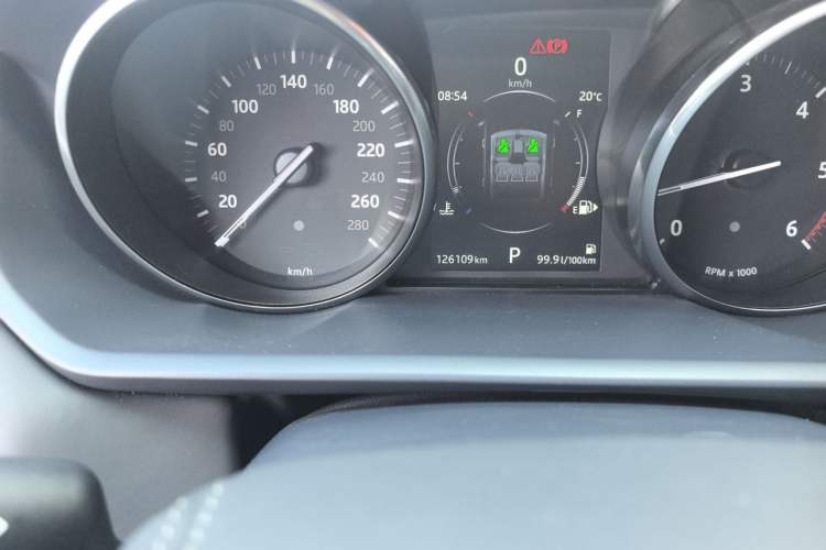 Used Land Rover Range Sport  Odometer Close Up