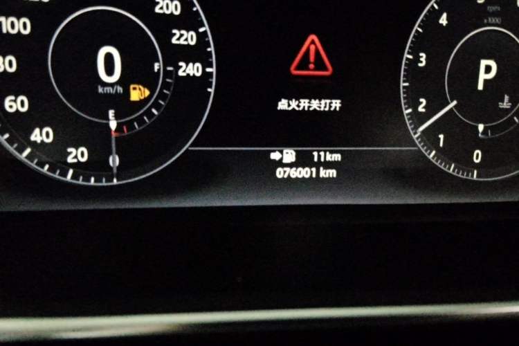 Used Land Rover Range Sport 2017 3.0 SC V6 HSE DYNAMIC Odometer Close Up