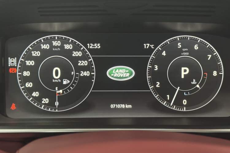 Used Land Rover Range Sport 2017 3.0 SC V6 HSE DYNAMIC Odometer Close Up