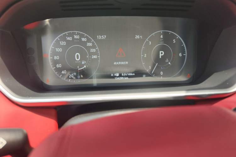 Used Land Rover Range Sport  Odometer Close Up