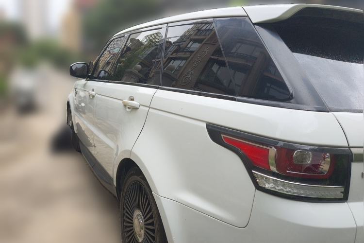 Used Land Rover Range Sport 2017 3.0 SC V6 SE Rear Left 45 Deg