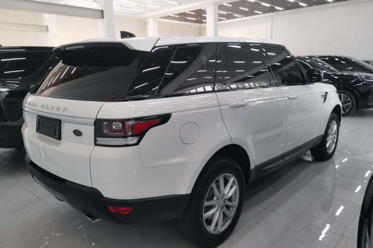 Used Land Rover Range Sport 2017 3.0 SC V6 SE Rear Right 45 Deg