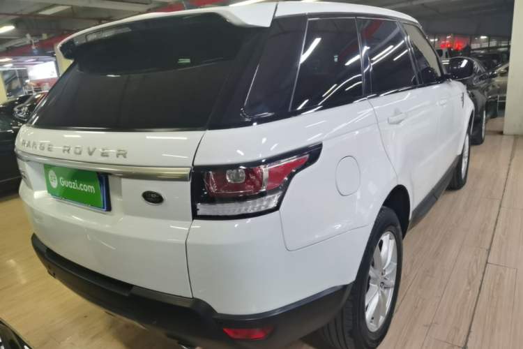 Used Land Rover Range Sport 2017 3.0 SC V6 SE Rear Right 45 Deg