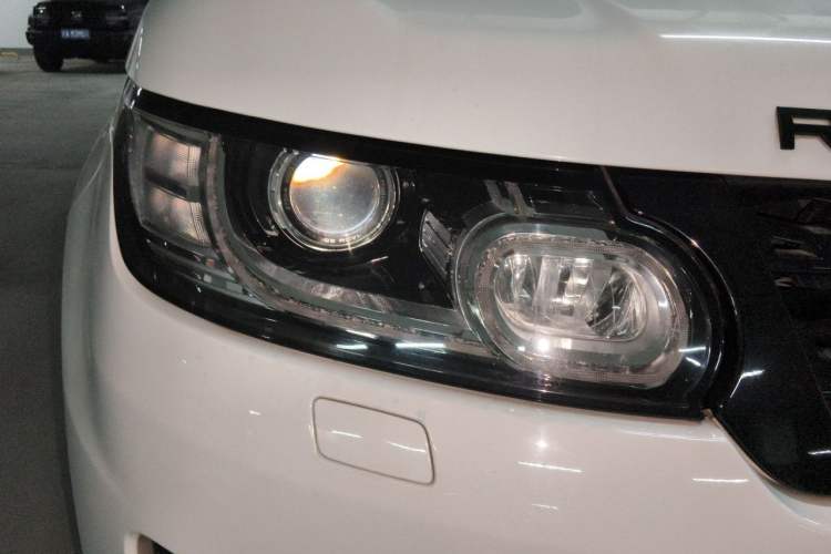 Used Land Rover Range Sport 2017 3.0 SC V6 HSE DYNAMIC Right Front Headlight
