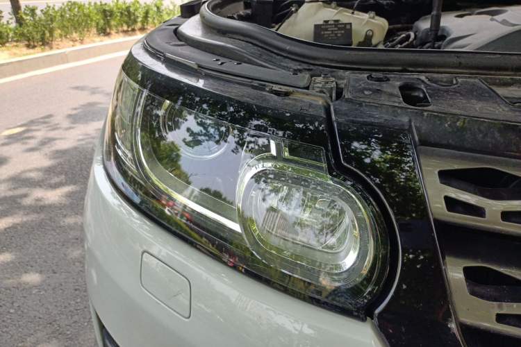 Used Land Rover Range Sport  Right Front Headlight