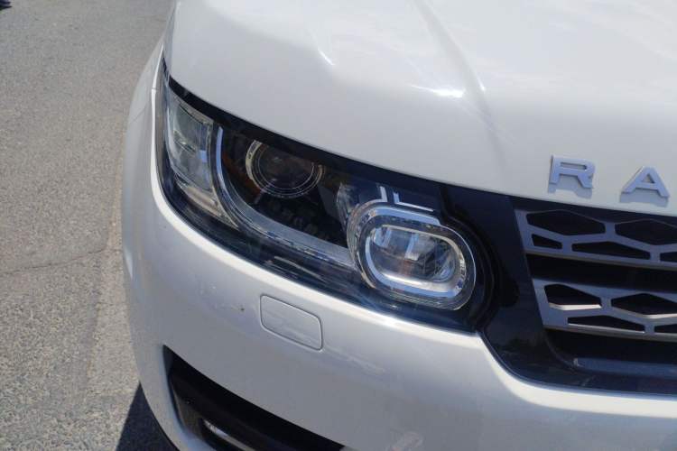 Used Land Rover Range Sport 2017 3.0 SC V6 SE Right Front Headlight