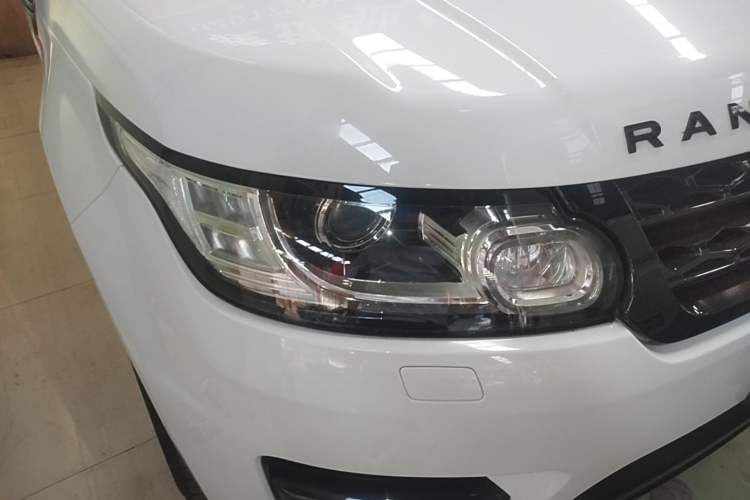 Used Land Rover Range Sport 2017 3.0 SC V6 HSE DYNAMIC Right Front Headlight