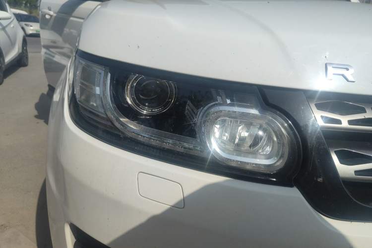 Used Land Rover Range Sport  Right Front Headlight