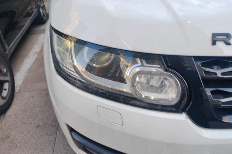 Used Land Rover Range Sport 2017 3.0 SC V6 HSE DYNAMIC Right Front Headlight