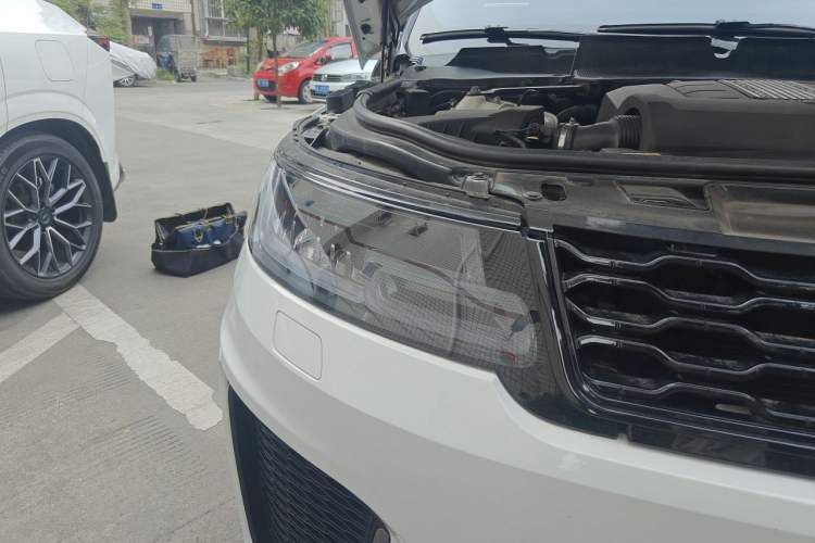 Used Land Rover Range Sport  Right Front Headlight