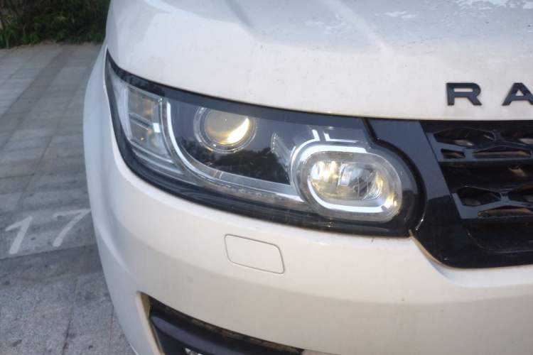 Used Land Rover Range Sport 2017 3.0 SC V6 HSE DYNAMIC Right Front Headlight