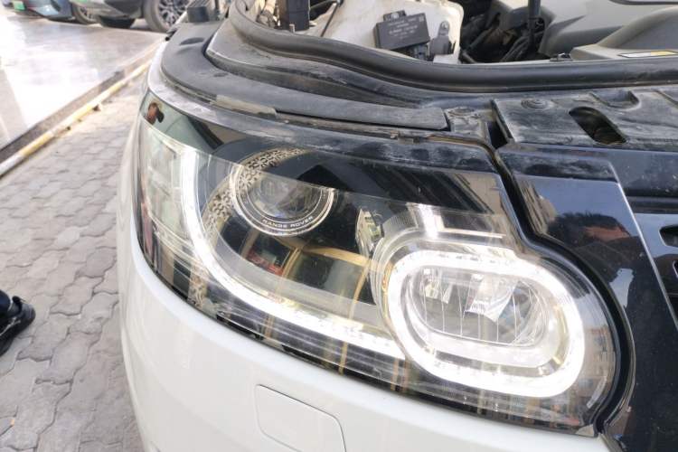 Used Land Rover Range Sport  Right Front Headlight
