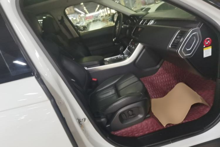 Used Land Rover Range Sport 2017 3.0 SC V6 SE Right Front Seat