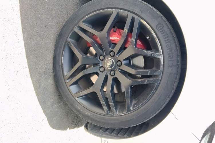 Used Land Rover Range Sport 2017 3.0 SC V6 FENGSHANG ChuanShi Edition DYNAMIC Right Front Wheel Hub