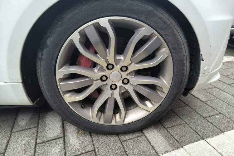 Used Land Rover Range Sport 2017 3.0 SC V6 HSE DYNAMIC Right Front Wheel Hub