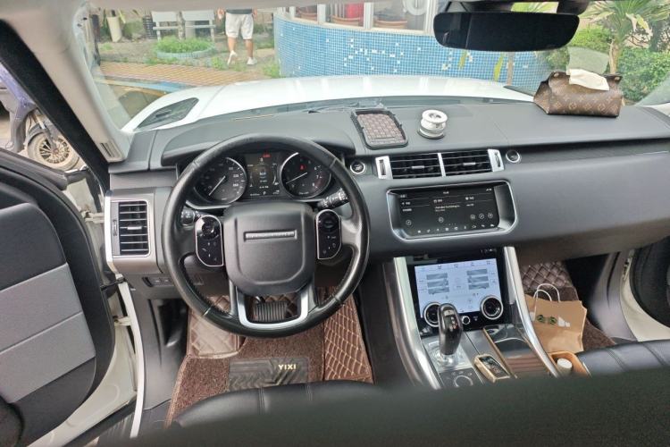 Used Land Rover Range Sport 2017 3.0 SC V6 SE Steering Wheel