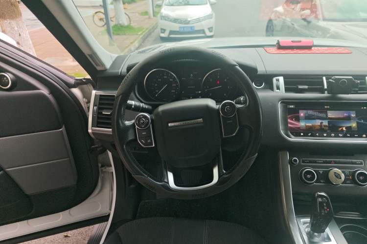 Used Land Rover Range Sport  Steering Wheel