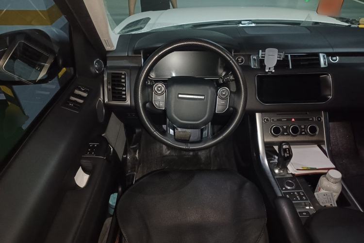 Used Land Rover Range Sport 2017 3.0 SC V6 SE Steering Wheel