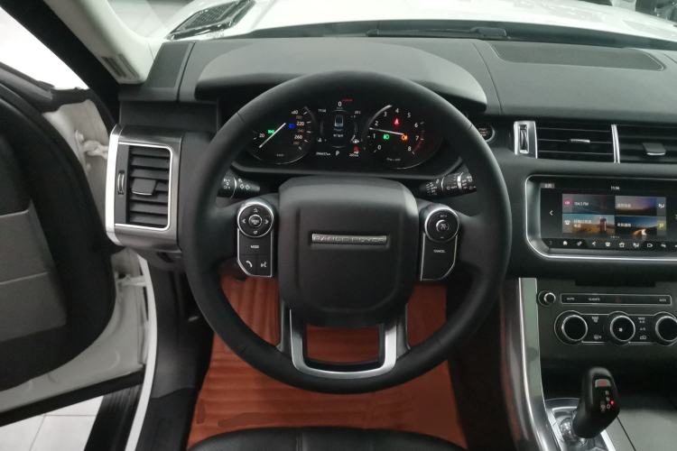 Used Land Rover Range Sport 2017 3.0 SC V6 SE Steering Wheel