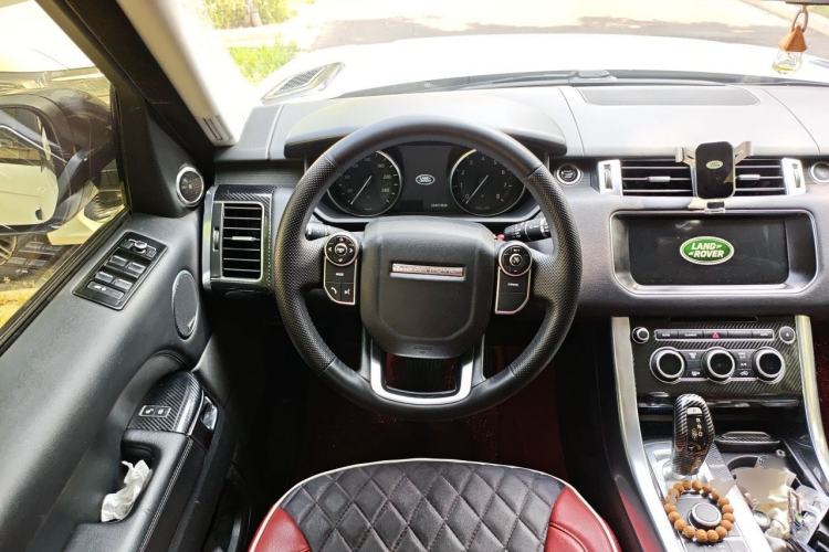 Used Land Rover Range Sport 2017 3.0 V6 SC SE Steering Wheel