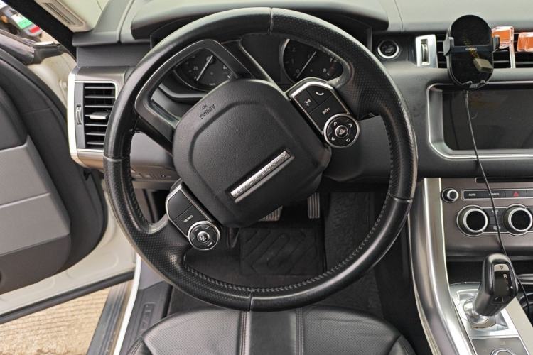 Used Land Rover Range Sport 2017 3.0 SC V6 SE Steering Wheel