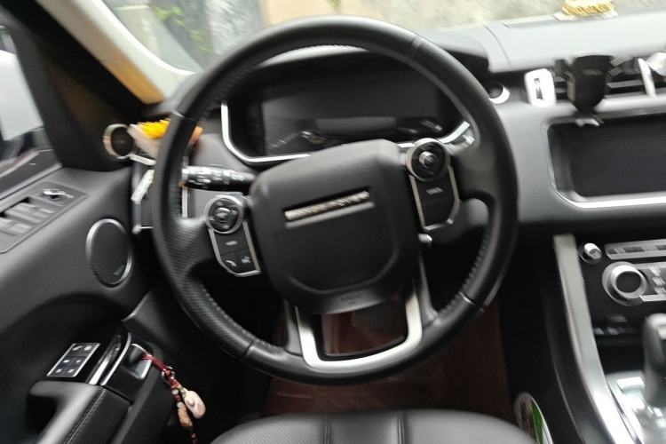 Used Land Rover Range Sport 2017 3.0 SC V6 HSE Steering Wheel