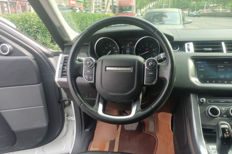 Used Land Rover Range Sport 2017 3.0 SC V6 SE Steering Wheel