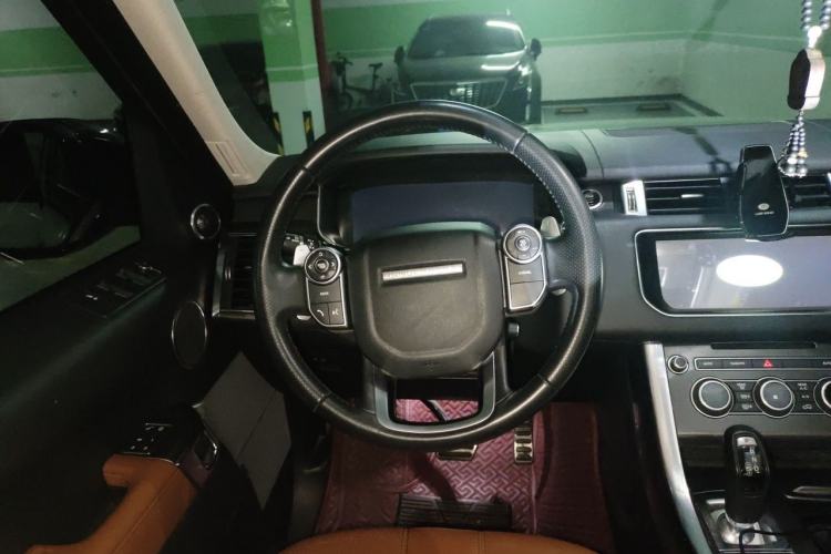 Used Land Rover Range Sport 2017 3.0 SC V6 HSE Steering Wheel