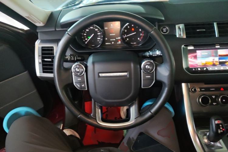 Used Land Rover Range Sport 2017 3.0 SC V6 SE Steering Wheel
