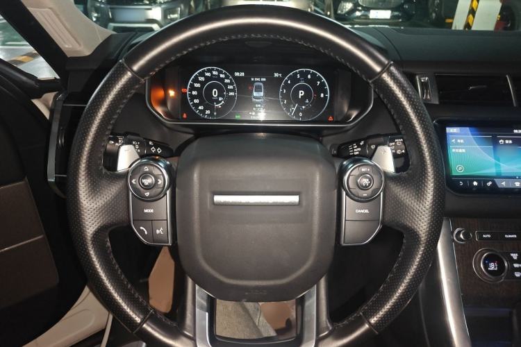 Used Land Rover Range Sport 2017 3.0 SC V6 HSE DYNAMIC Steering Wheel
