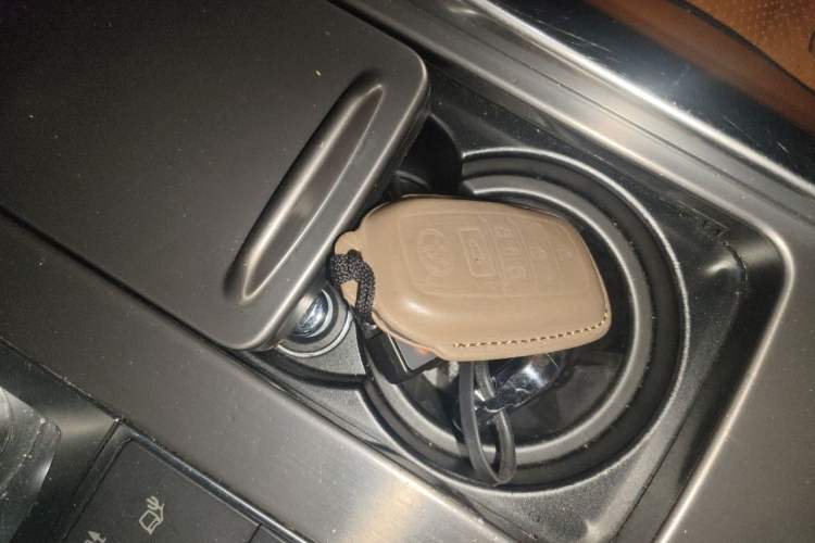Used Land Rover Range Sport  Vehicle Key