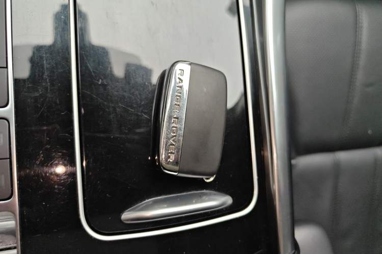 Used Land Rover Range Sport 2017 3.0 SC V6 HSE Vehicle Key