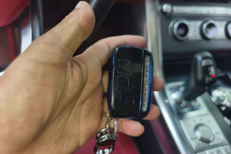Used Land Rover Range Sport  Vehicle Key