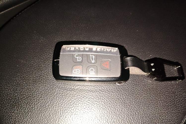 Used Land Rover Range Sport 2017 3.0 SC V6 SE Vehicle Key