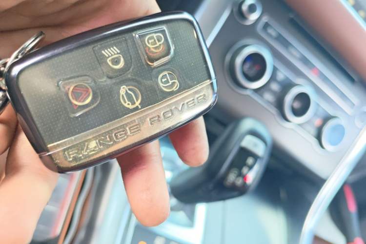Used Land Rover Range Sport 2017 3.0 SC V6 HSE DYNAMIC Vehicle Key