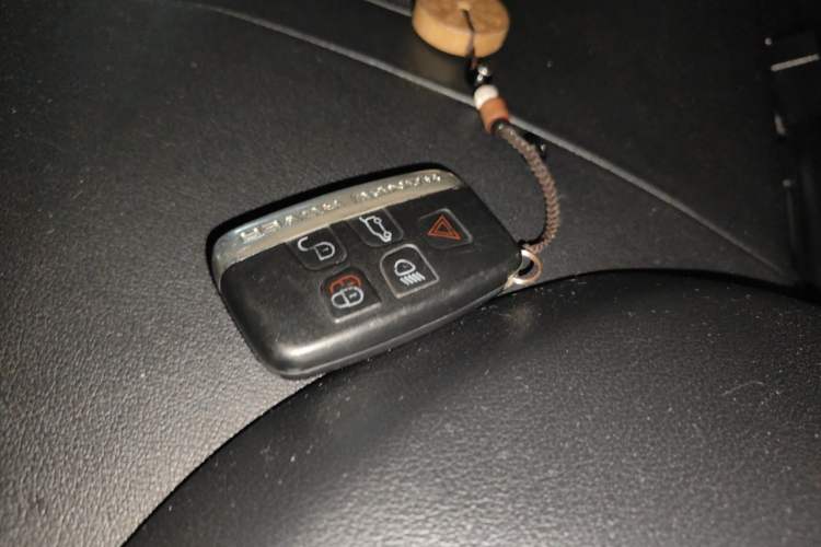 Used Land Rover Range Sport  Vehicle Key