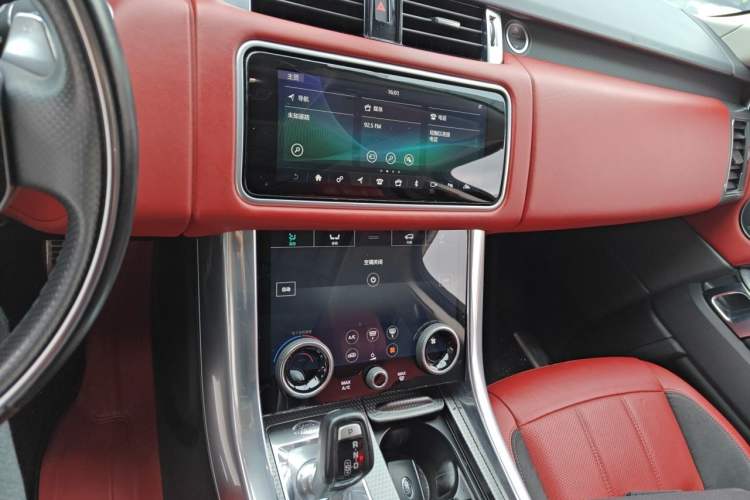 Used Land Rover Range Sport 2018 3.0 SC V6 HSE DYNAMIC Audio And AC Panel